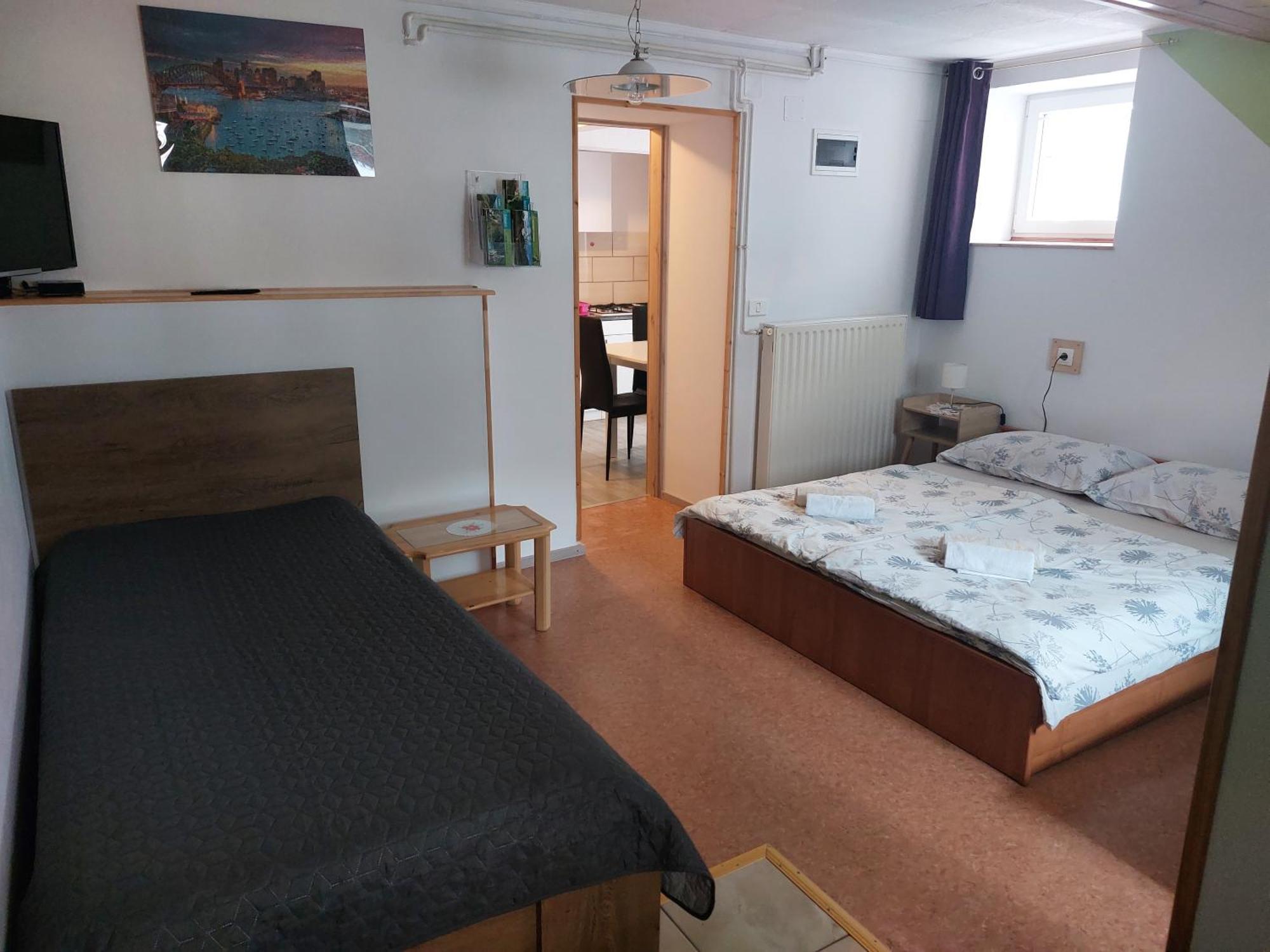 Apartman Carli-jurc *